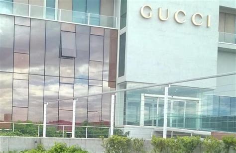 gucci si espande a scandicci|Nuovo allarme a Scandicci: tre aziende controllate da Gucci .